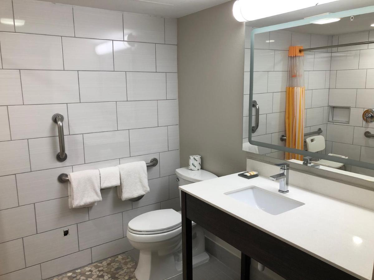 La Quinta By Wyndham Minneapolis Northwest Brooklyn Park Exterior foto
